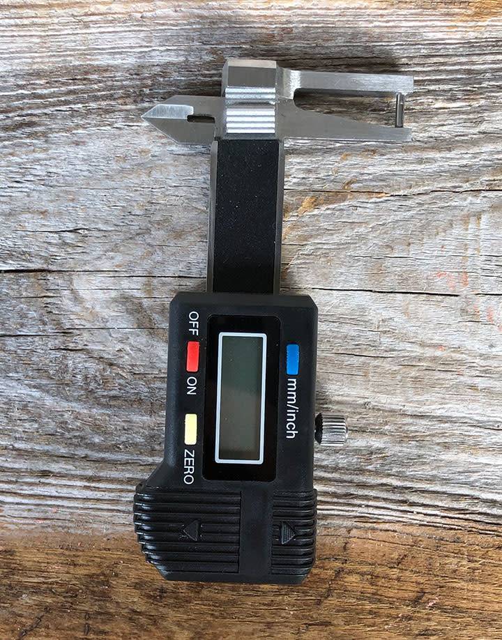 GemOro GA4610 = Compact Electronic Millimeter Gauge