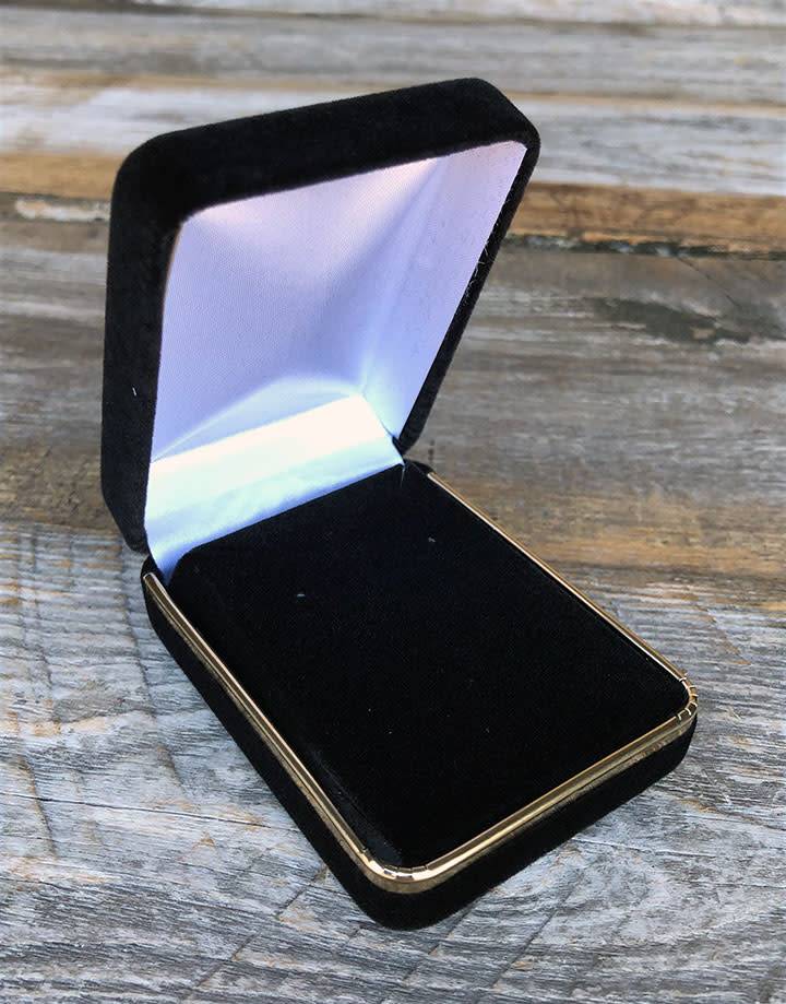 DBX1612P = Black Rich Velvet Small Pendant Box with Goldtone Trim (Each)