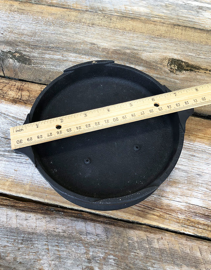 Fretz Designs SO9006 = Fretz 6" Cast Iron Annealing Pan