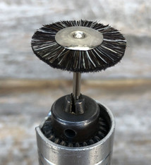 BU1415 = Mounted Wheel Brush 1''dia SOFT - 3/32'' mandrel (Doz)