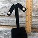 DER1722 = Black Value Velvet Earring Stand 2-1/4x2-1/4x3-1/2''H (Pkg of 2)