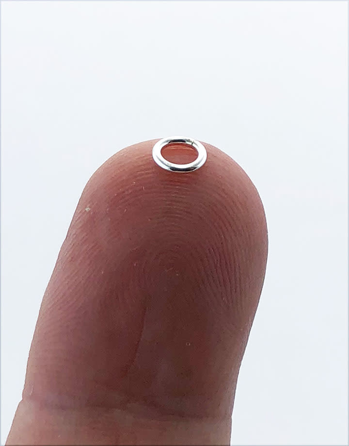907S-3.25 = Closed Jump Ring Sterling Silver 3.3mm IDx.035'' (19ga) Wire (Pkg of 20)