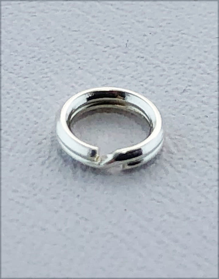 901S-02 = Round Split Ring Sterling Silver 5.2mm outer diameter (Pkg of 5)