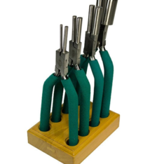 Wubbers PL6087 = Wubber Oval Mandrel Plier Set in Wood Stand