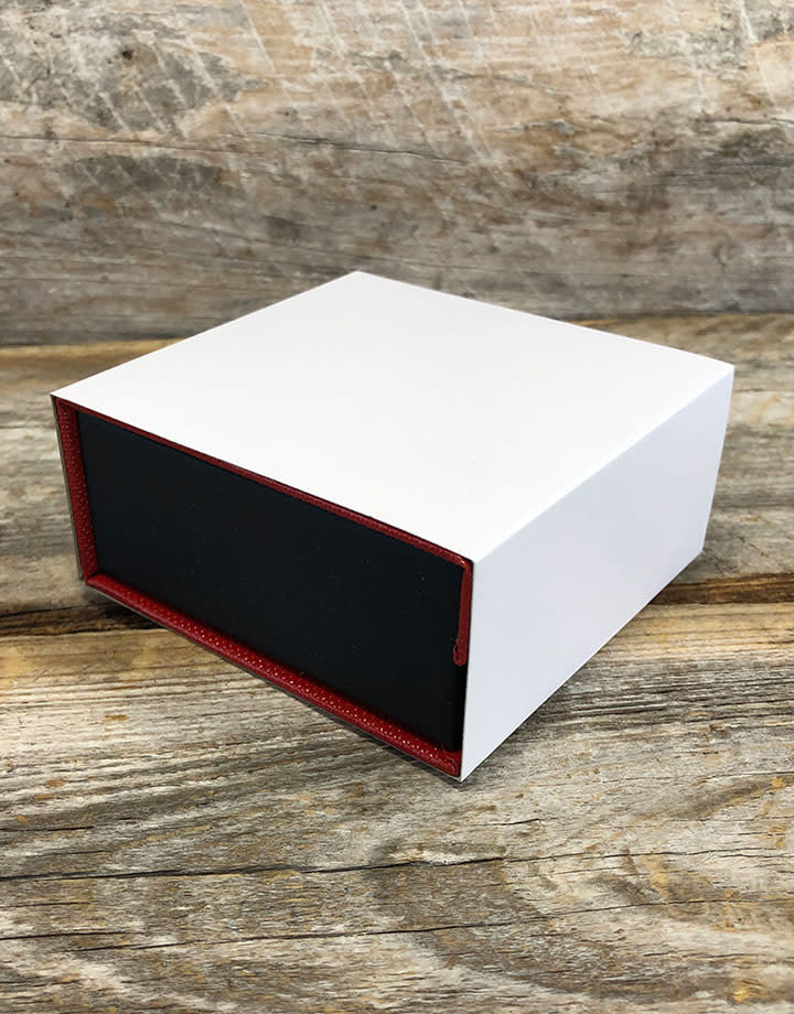 DBX4151 = Deluxe Magnetic Combination Box Red/Black