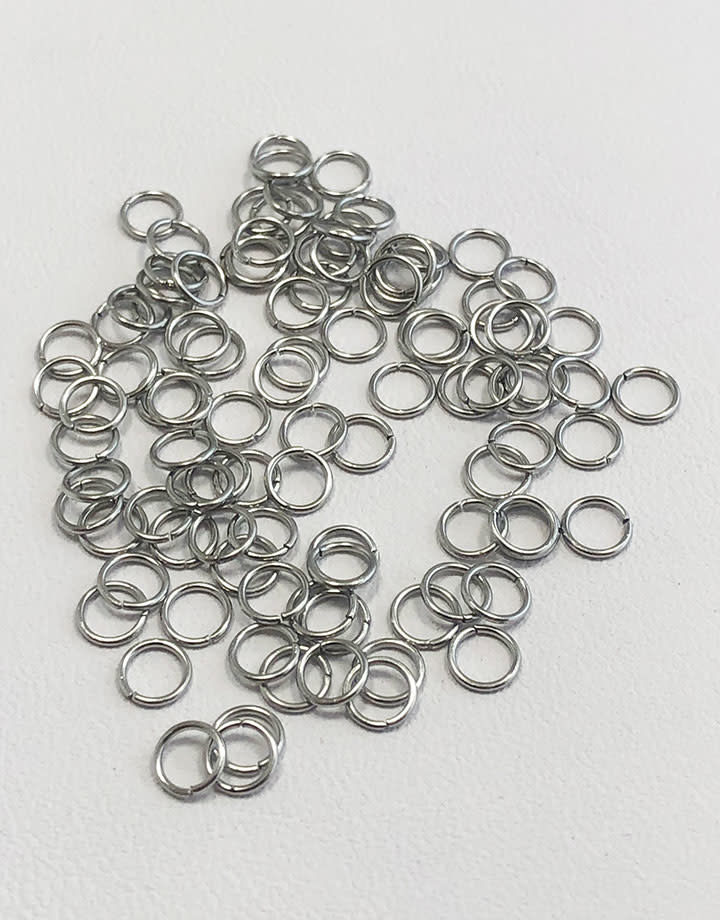 900L-4020 = Stainless Steel Jump Ring 24ga, 4mm ID (Pkg of 100)