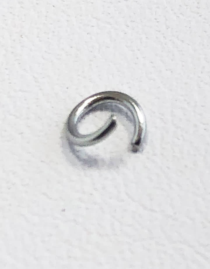 904L-4024 = Stainless Steel Jump Ring Pre-open 22ga, 4mm ID (Pkg of 100)