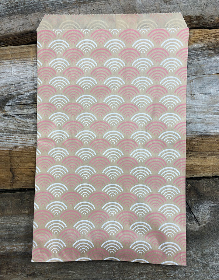 DBG1124 = Paper Gift Bag Pink Fan Pattern 6'' x 9'' (Bundle of 100)