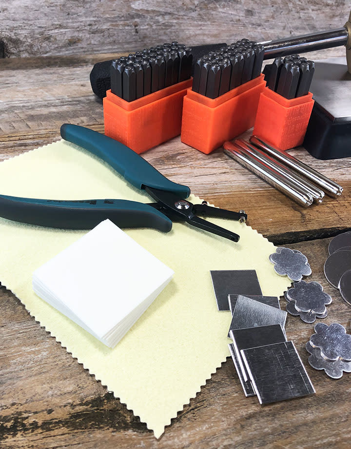 80.102 = Basic Metal Stamping Kit