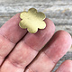 MSBR40624 = BRASS SHAPE - FLOWER 7/8''  24ga (Pkg of 6)