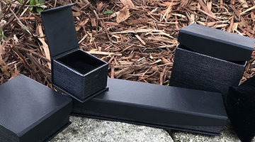 Magnetic Lid Boxes Silver/Black