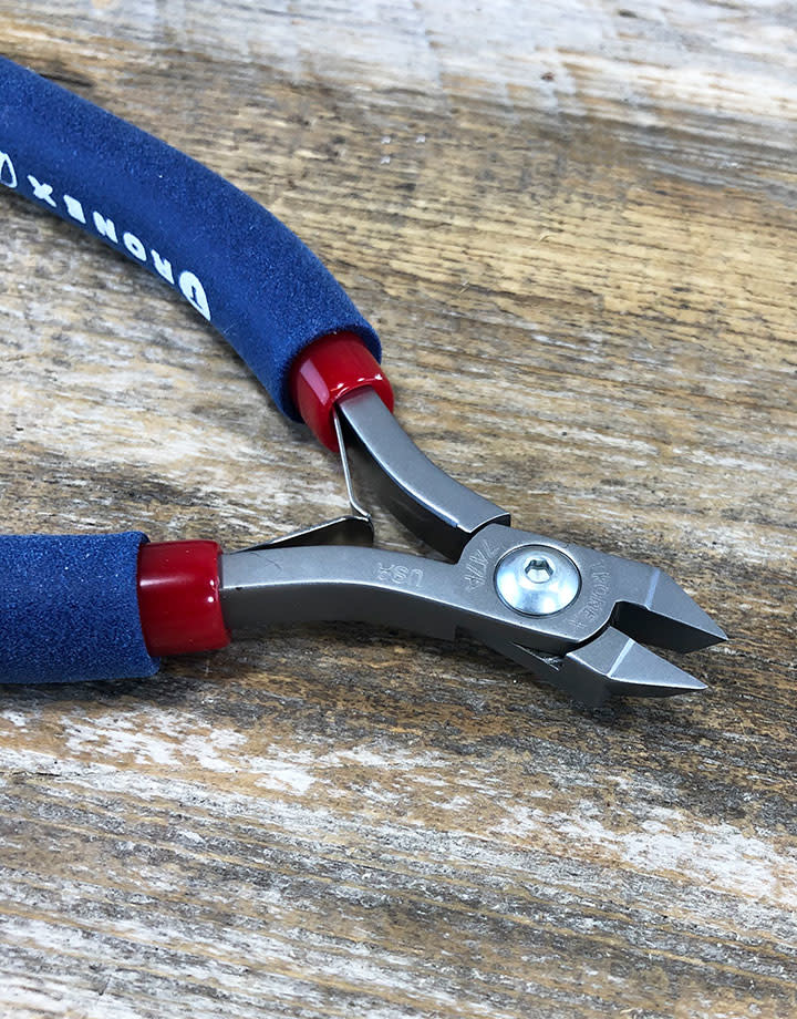 Tronex PL30747A = Tronex 747A Stubby Angled Chainmaille Pliers - Long Ergo Handle