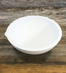 22.784 = Ceramic Melting Dish / Crucible 480dwt Capacity