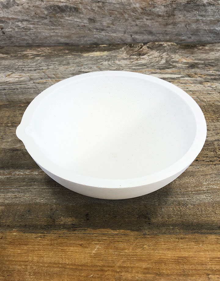 22.784 = Ceramic Melting Dish / Crucible 480dwt Capacity