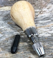 37.764 = Wood Handle with 2 Chucks