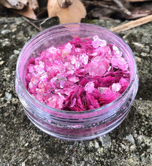 CE742 = Ice Resin Shattered Mica - Raspberry