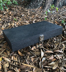DTR1800 = Jewelry Tray with a Hinged Lid 2'' Deep