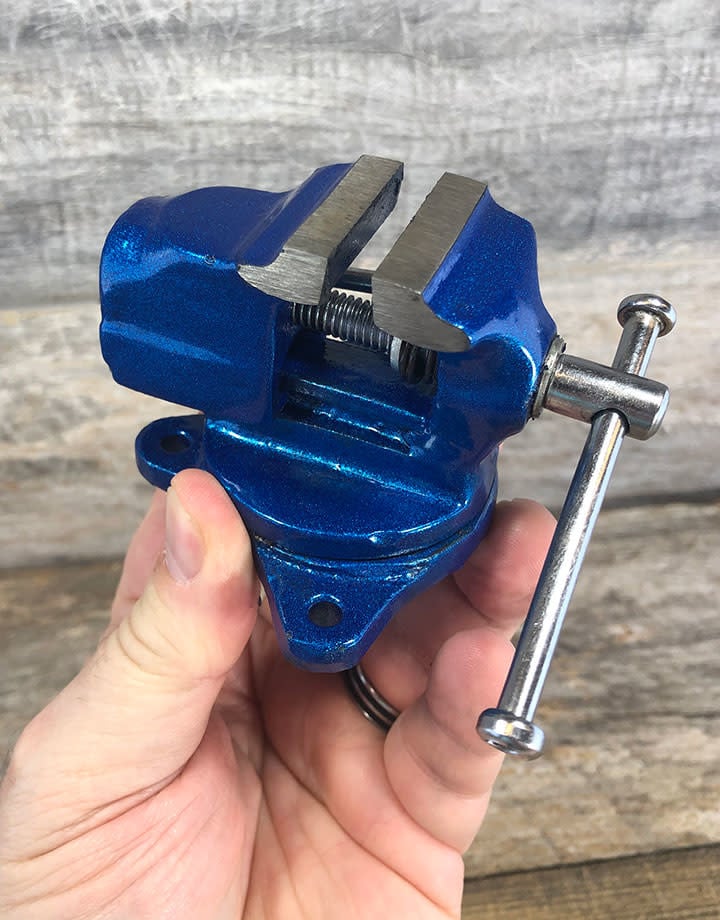 VS310 = Mini Revolving Bench Vise