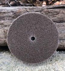 BF9012 = 3M Unitized Wheel 3'' x 1/2'' MEDIUM