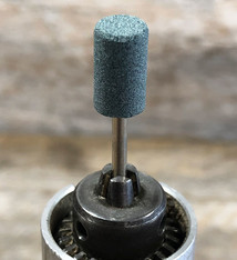 ST1484 = Green Mounted Grinding Stone Barrel (pkg/3)