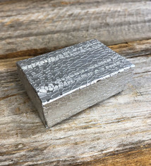 DBX2821S = BOXES - COTTON FILLED SILVER FOIL  2-5/8'' x 1-1/2'' x 1''  CASE 100