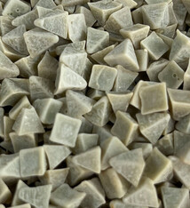 47.0142-01 = Tumbling Media Very Fine Plastic Pyramids (1lb)