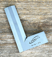 iGaging GA7043 = Steel Beveled Square 3"