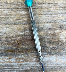 52.0730-05 = SCREWDRIVER 1.2mm GREEN  (REVERSIBLE BLADE)