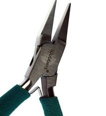 Wubbers PL6002 = WUBBERS FLAT NOSE PLIERS NARROW