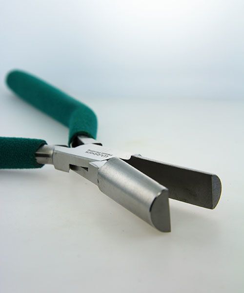 Wubbers PL6063 = WUBBERS 1/2 ROUND MANDREL PLIERS LARGE