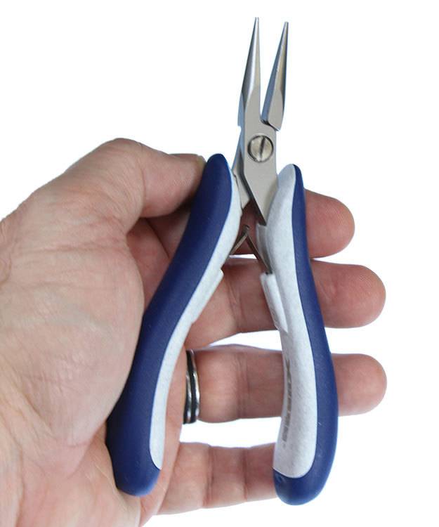 PL96023S = Xbow Short Wide Chain Nose Plier