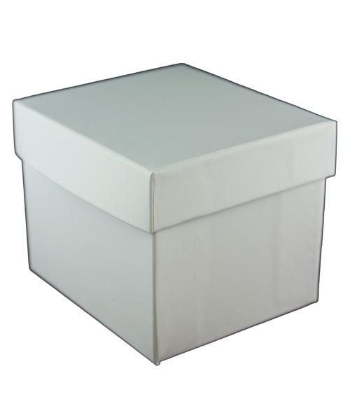 DBX5831W = White Leatherette Round Corner Ring Box (EACH)