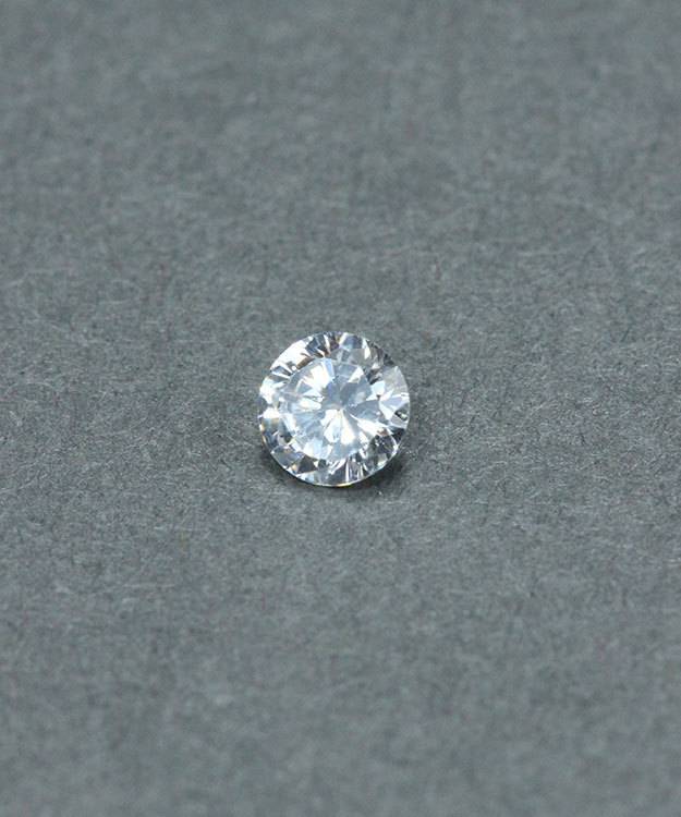 CZRD4 = Cubic Zirconia Round 4.0mm (Pkg of 10)