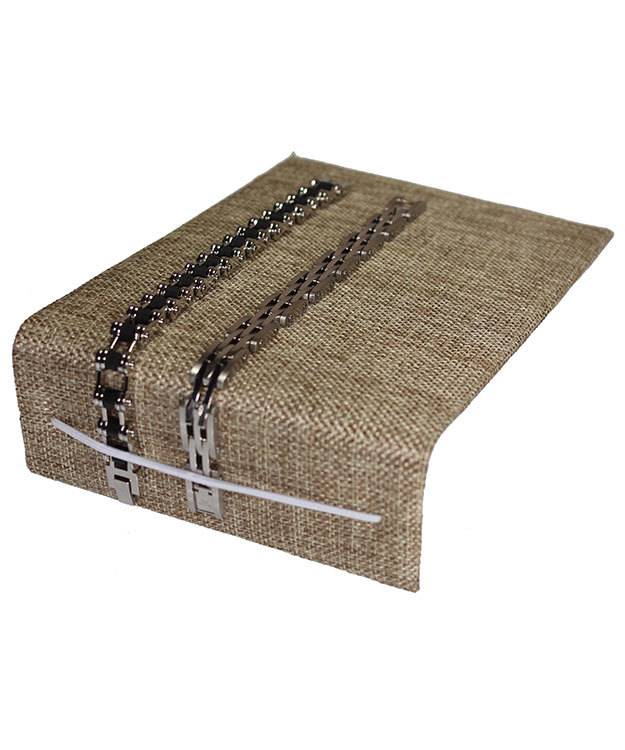 DBR3241 = Burlap Multi Bracelet Ramp 4-3/4'' x 2'' x 8''