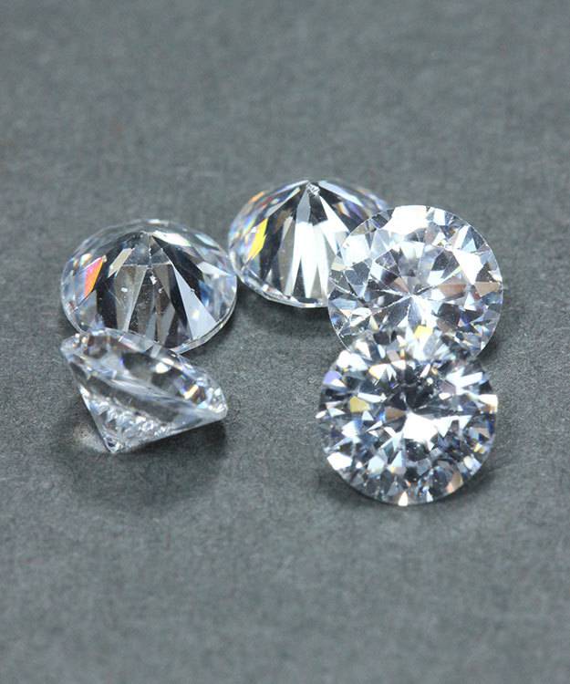 CZRD6.5 = Cubic Zirconia Round 6.5mm (Pkg of 2)