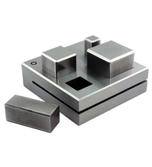 DA2416 = Large Square Disc Cutter Set of Four Sizes 10mm to 27mm