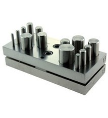 DA2597 = Economical Disc Cutter 7/64'' to 5/8'' - 14 Punches