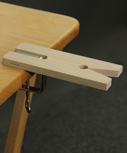 13.361 = Clamp On Bench Pin with ''V'' Slot