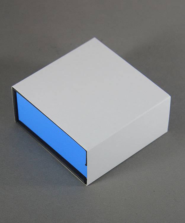 DBX4051 = Deluxe Magnetic Blue/Black Combination Box 3-3/8'' x 3-3/8'' x 1-3/8'' (Each)