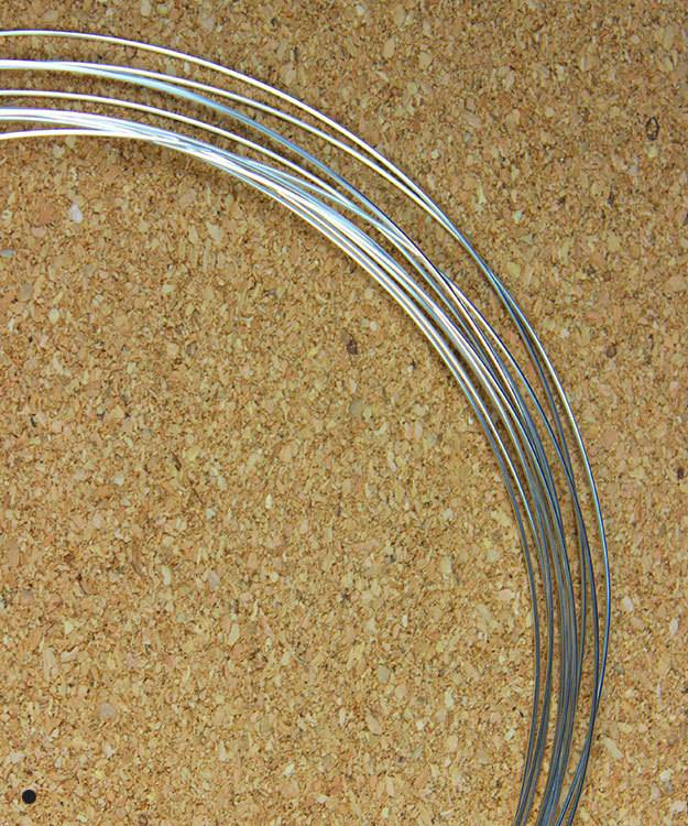 SRW22 = Round Sterling Wire 22ga (0.625mm) Dead Soft (10ft coil)