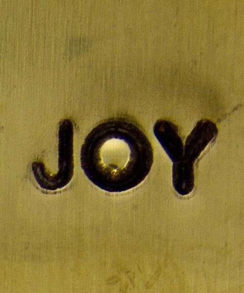 PN5693 = DESIGN STAMP 6mm - joy