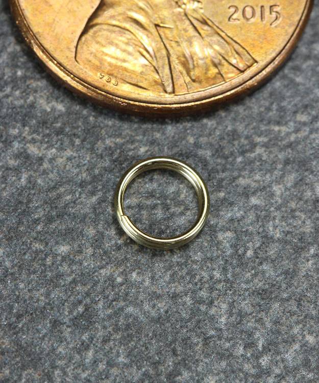 901-02 = Round Split Ring 5.6mm 14KY Gold