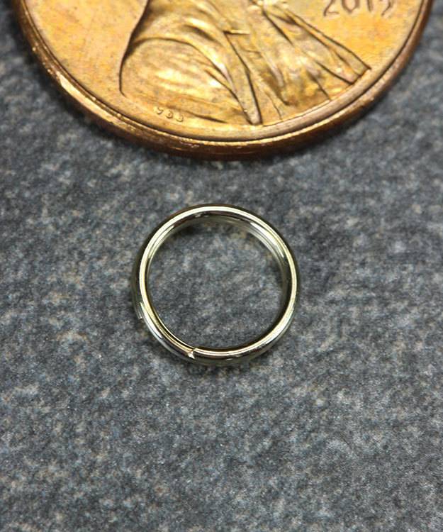 901-04 = Round Split Ring 7.5mm 14KY Gold