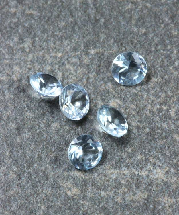 SY3.0MAR = Imitation Birthstone 3.0mm MARCH (Pkg of 5)