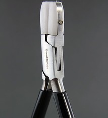 PL8566 = NYLON JAW PLIERS FLAT NOSE