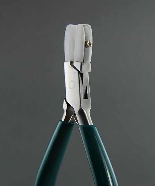 PL8290 = NYLON JAW PLIERS NARROW FLAT NOSE by FDJtool - FDJ Tool