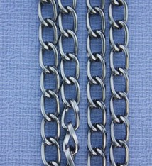 800AL-095TU = Aluminum Curb Chain Taupe 9.3 x 5.3mm Wide 5 feet Long