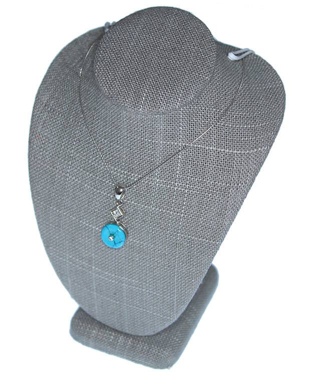 DCH7896 = Grey Linen Necklace Bust 4-1/4'' wide x 6'' high