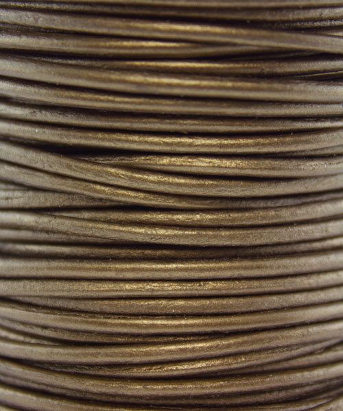 CD8653 = INDIAN LEATHER 2mm METALLIC KANSA (foot)