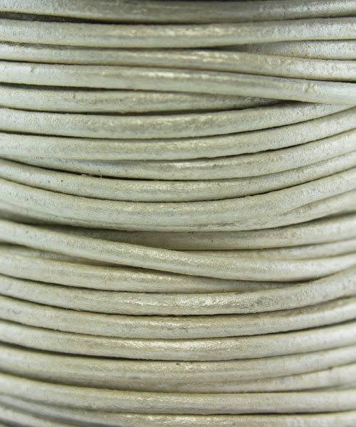 CD8650 = INDIAN LEATHER 2mm METALLIC SILVER (75ft spool)